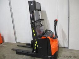 TOYOTA SWE120XR