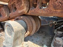 Hitachi ZX870-5G (MediumReach 14m - Abu Dhabi)