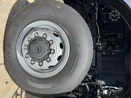 Mercedes-Benz Arocs 4058 AS 6x6 Tractor Head 180T Push Pull E...