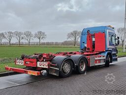 SCANIA P320 LOW ENTRY 6X2*4 HIAB