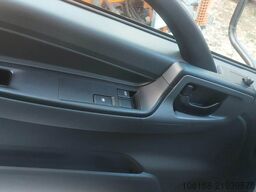 Isuzu M30H 150 PS Abrollkipper
