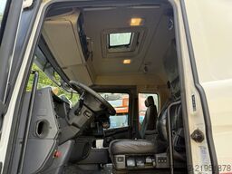Scania R380 6X2*4 Kipper mit Kran HIAB 220