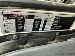 Scania P280 6X2*4