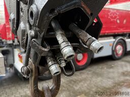 Scania R580 V8 8X4 Kipper Kran Palfinger 22002