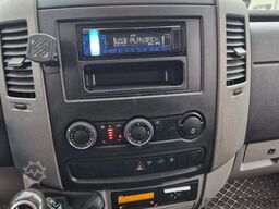 Mercedes-Benz SPRINTER 516 CDI
