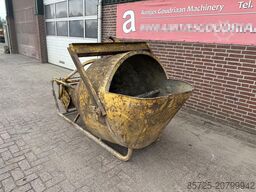 Beton kubel - Gebruikt