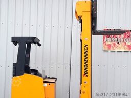Jungheinrich ETM 325