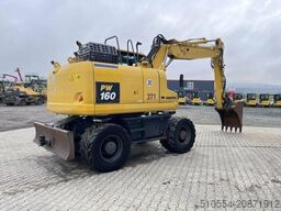 Komatsu PW 160-11 Straßenzulassung + Anhängerkupplung