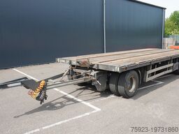 GS Meppel 3 AXLE FLATBED WITH TWISTLOCKS