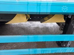 REISCH 65 cbm Schubboden, Lift, SAF Scheibe