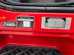 RENAULT Lander 430 8x2 23'300L