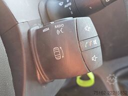 RENAULT MASTER 2.3 Bakwagen Laadklep!