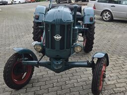 Hanomag R12 Doppelsitzbank