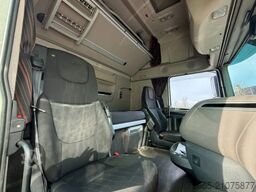 DAF XF 480 SSC FAR 812x250x275 CM INSIDE DHOLLANDIA