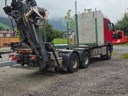 VOLVO FH 550 6x4 Holzlkw Baujahr : 2007