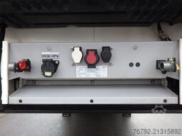 SCHMITZ CARGOBULL SKO 24/L FP 45 Carrier HE 19/Doppelst./Trennwand