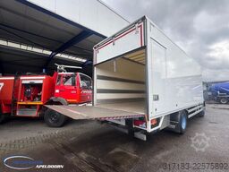 MAN TGM Gesloten Bak met Dhollandia laadklep