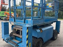 Genie GS 2668 RT 10m Diesel Scherenarbeitsbühne