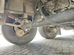 Schmitz Cargobull SAF AXLES, LIFT AXEL, DISC BRAKES, AIR SUSPENSION