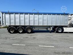 Fruehauf grain transport 46m 3 3 axels , ABS