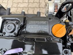 YANMAR 3TNV80F Motor / Unbenutzt / Neuwertig