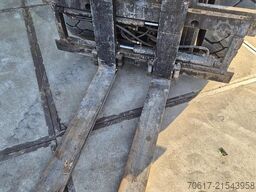 Deawoo Ds40s 4.0t diesel triplex