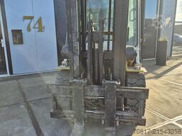 Deawoo Ds40s 4.0t diesel triplex