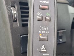 Volvo FH 13.500 Globetrotter 8x2*6 - 3 deck livestock...