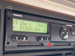 Volvo FH 13.500 Globetrotter 8x2*6 - 3 deck livestock...