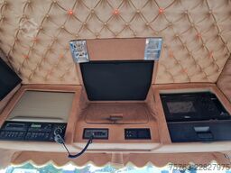 Volvo FH 13.500 Globetrotter 8x2*6 - 3 deck livestock...