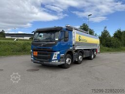 Volvo Trucks FM-420 8x2R 2-Kammer / Swiss-Vehicle