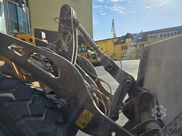 VOLVO L90H Radlader 4x4 Klima, Schnellwechsler