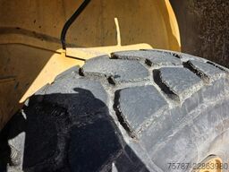 VOLVO L90H Radlader 4x4 Klima, Schnellwechsler