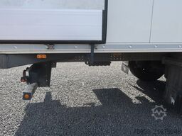 Schmitz Cargobull SKO 24 Rohrbahn Carrier Vector HE19