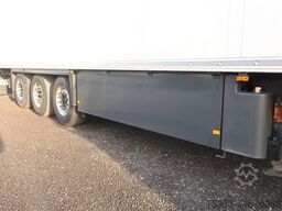 Schmitz Cargobull SKO 24 Doppelstock Thermo King SLXi 300