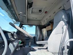 VOLVO FM 9/260 4x2 12.865 L ADR Tanktruck