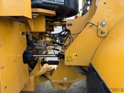 CATERPILLAR 972MXE Radlader mit Schaufel 24,9 Tonnen *9096 h