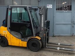 Jungheinrich TFG 430s 4.7m/ 3t /4 ventil
