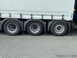 MAN TGX 35 460 8X2 SCHUIFZEIL MET PALFINGER PK34.00...