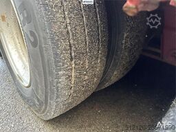 Broshuis 3 AUD-44 lowbed trailer.