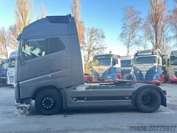 VOLVO FH460 Globetrotter XL I Park ACC 2 Tanks Leder