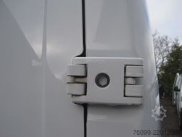 Opel Movano 2,3 D L2H2 Schwingsitz 270° Türen
