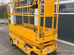 Haulotte Compact 8 - Scherenarbeitsbühne 8,2m, BJ 2021