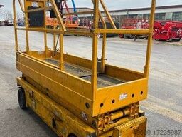 Haulotte Compact 8 - Scherenarbeitsbühne 8,2m, BJ 2021