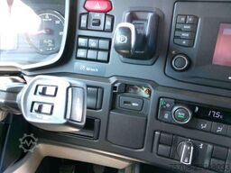 SCANIA R 410 Gliederzug mit HLW Lebensmittel-Tank