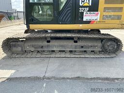 Caterpillar 323FL