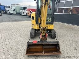 Komatsu PC 24 MR-5 Minibagger (381 hrs)