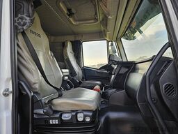 IVECO AT260T45 TRAKKER HIAB XS144