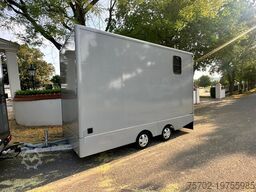 MSG T2 2-Pferdeanhänger mit Wohnung