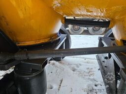 D-TEC Vlastuin/ Kesteren Gülleauflieger mit ADR